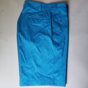 Nike dry-fit golf shorts